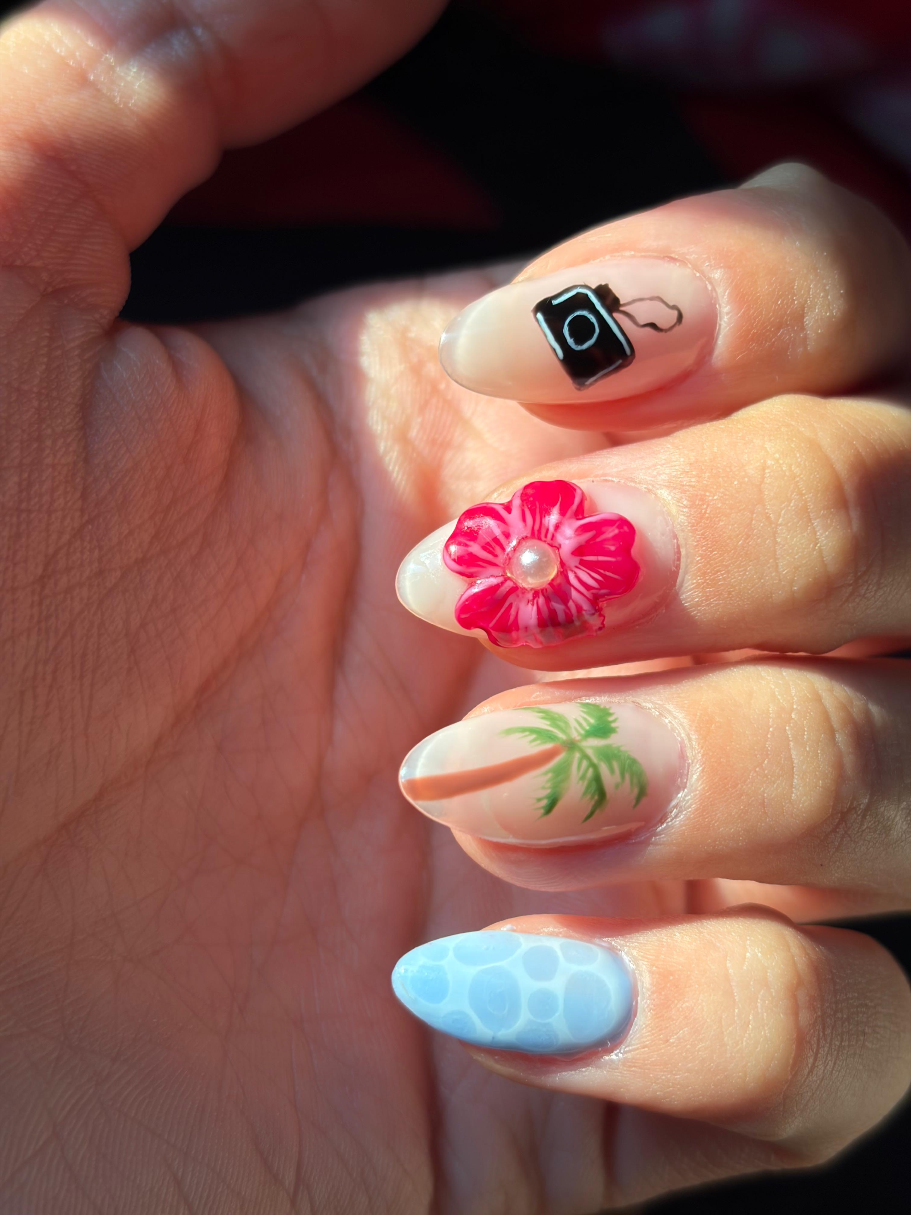 Bad bunny nails