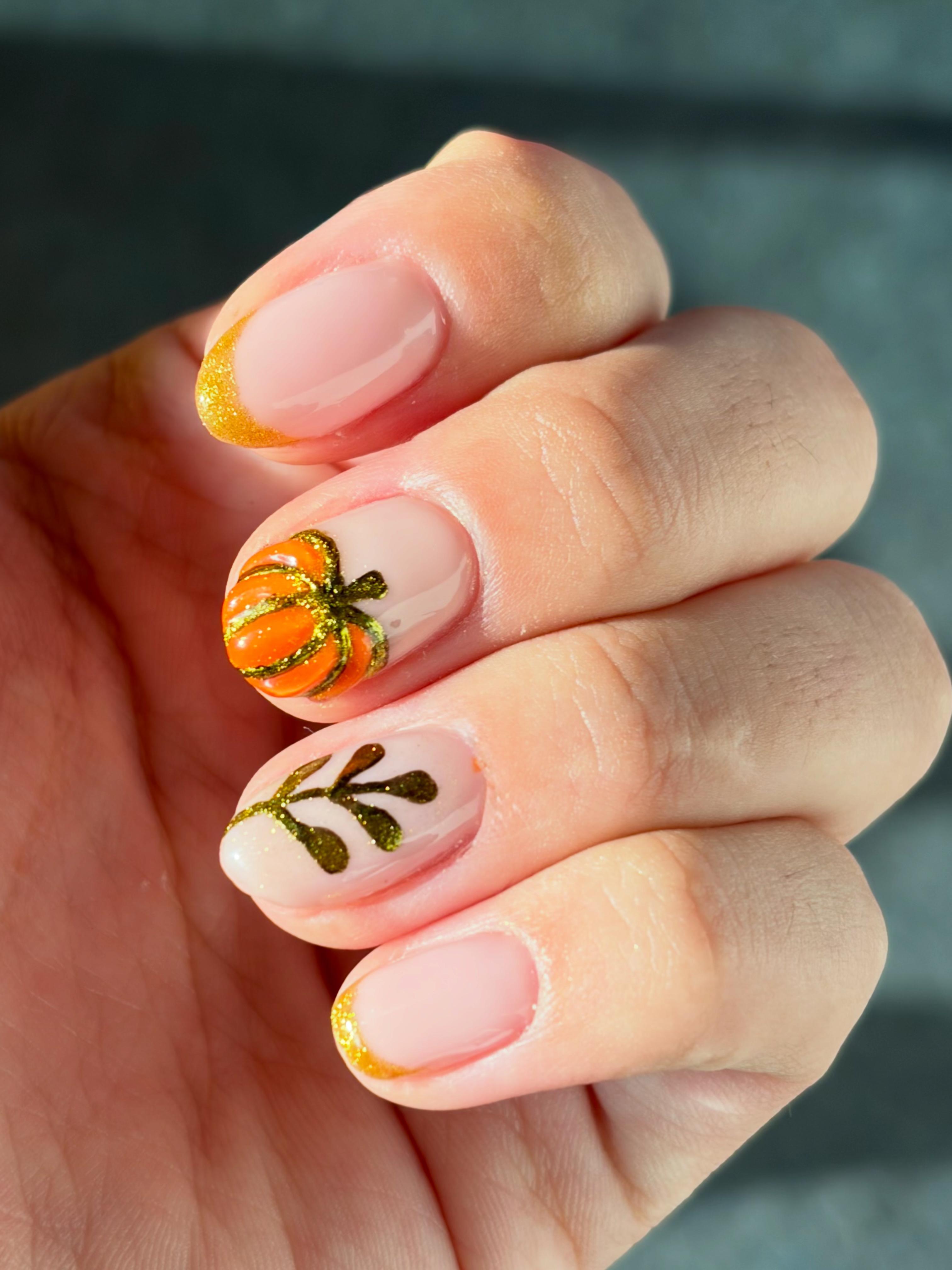 Pumpkin nails